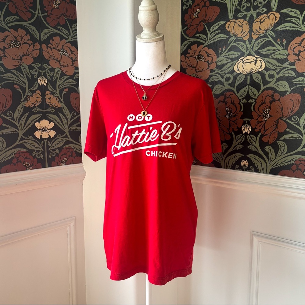 Hattie B’s Hot Chicken Nashville Graphic Souvenir Tee - Picture 2 of 6